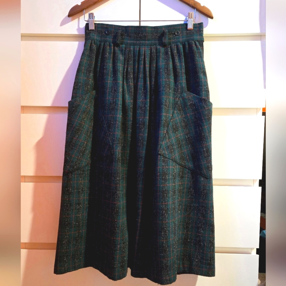 ☃️VINTAGE Midi A-Line Skirt